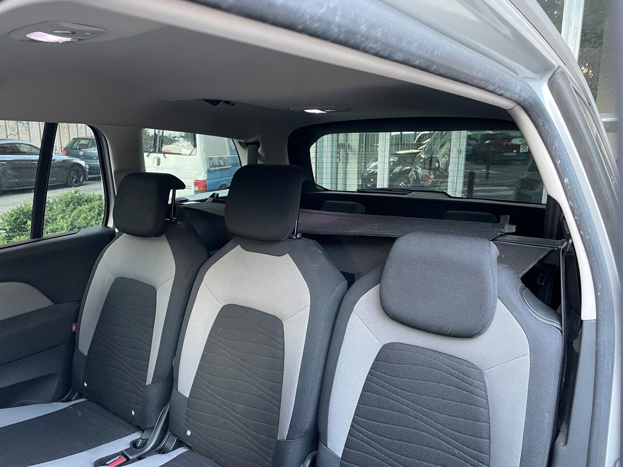 Citroen Grand C4 Picasso 1.6 BlueHDi/7POSTI/GARANZIA