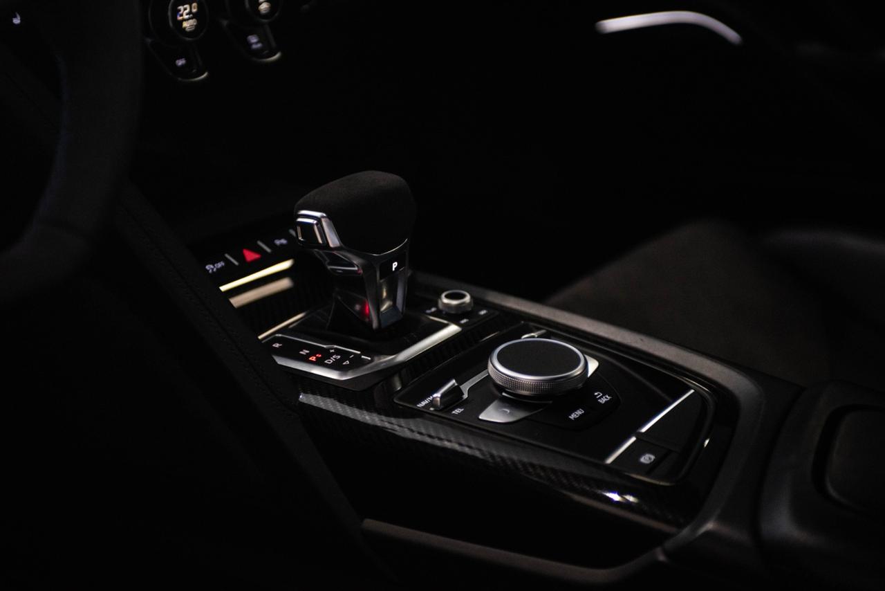 Audi R8 Coupé V10 quattro S tronic performance