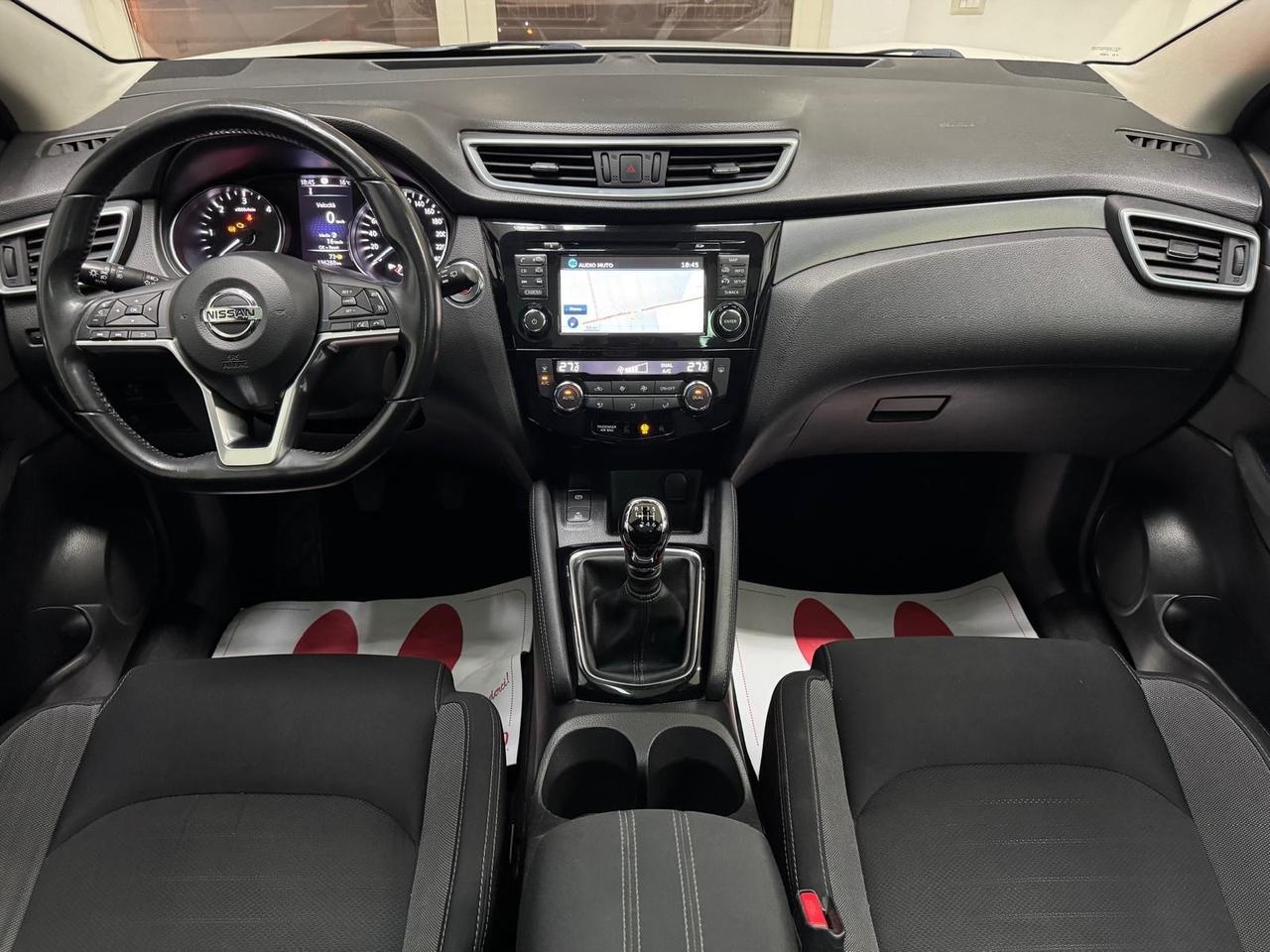 Nissan Qashqai 1.5 dCi N-Connecta/tetto/navi/bianco perla