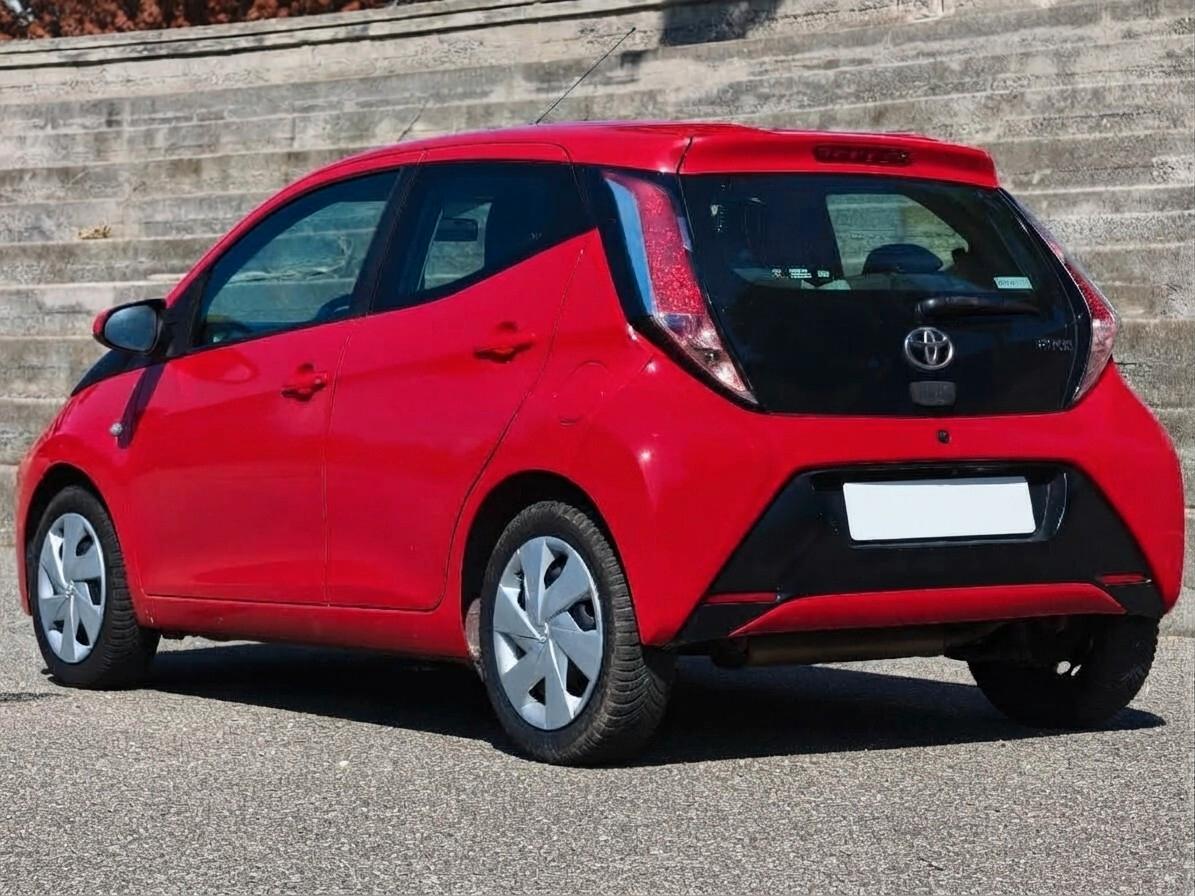 Toyota Aygo X 1.0 VVT-i 72 CV 5 porte Trend Air