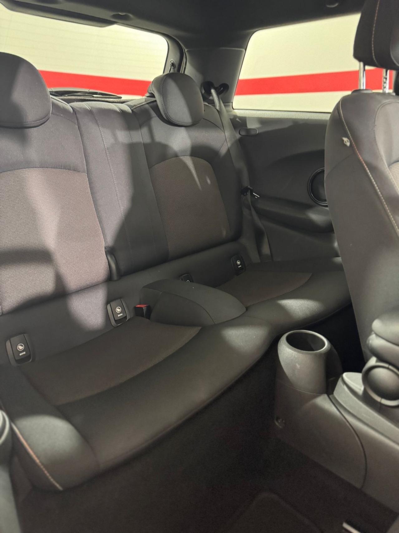 Mini Cooper D 1.5* EURO 6*