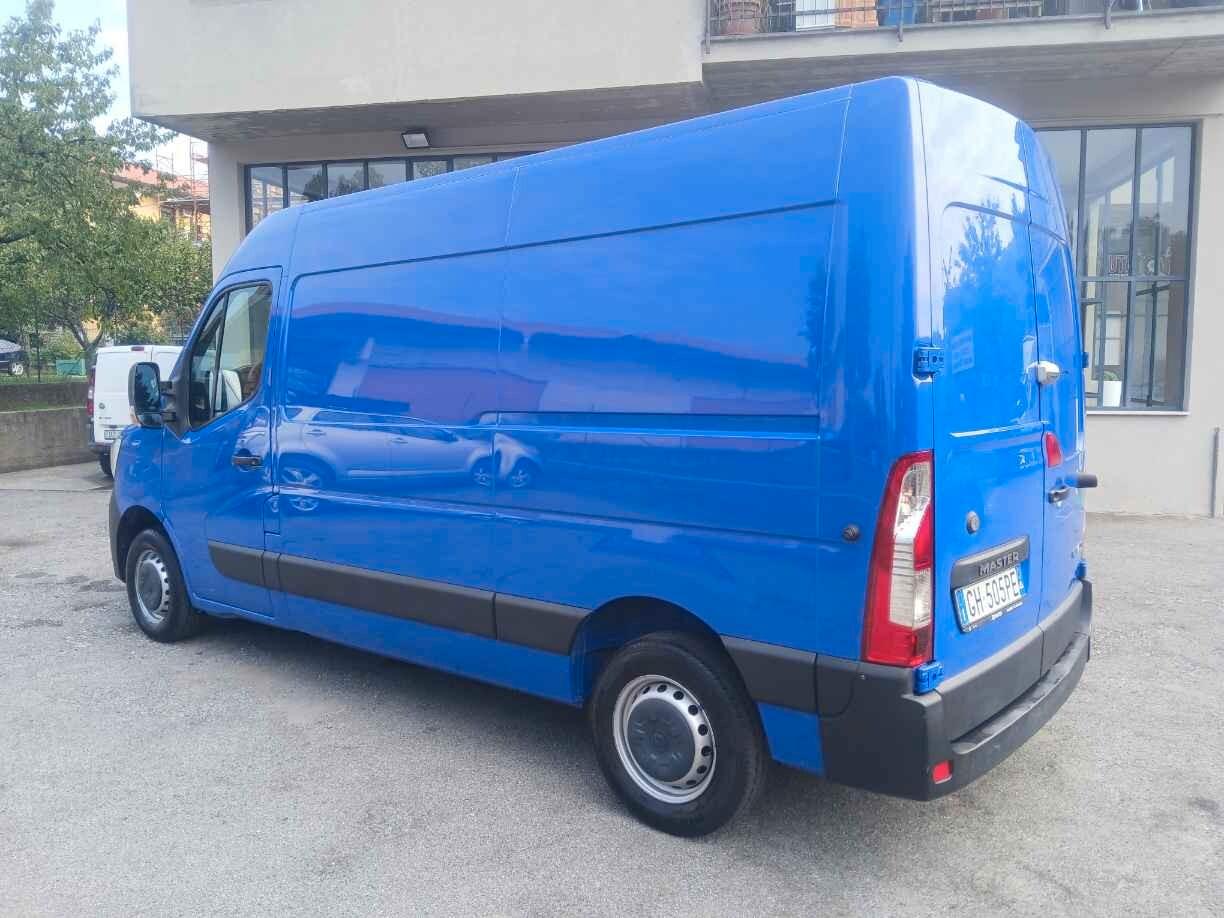 Renault Master 2.3DCI 135 CV L2 H2 ANNO 2022