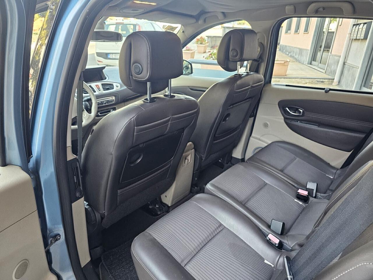 Renault Scenic Scénic X-Mod 1.5 dCi 110CV Confort