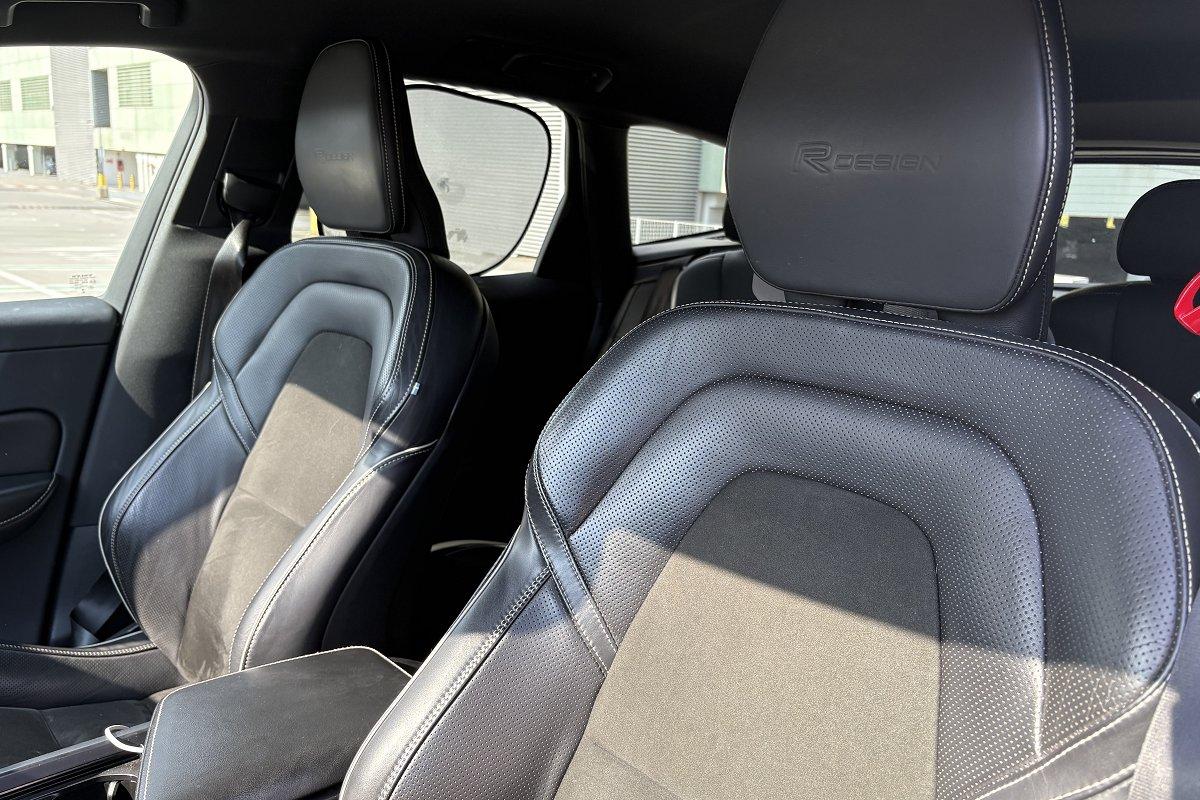 VOLVO XC60 D4 AWD Geartronic R-design