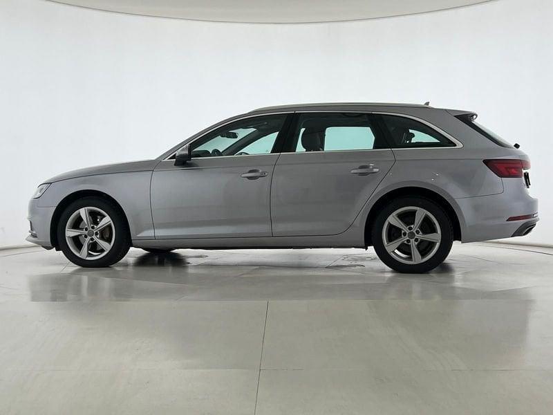 Audi A4 Avant 40 TDI quattro S tronic Business Sport