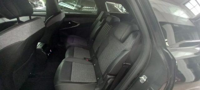PEUGEOT 5008 Hybrid 136 e-DCS6 Allure
