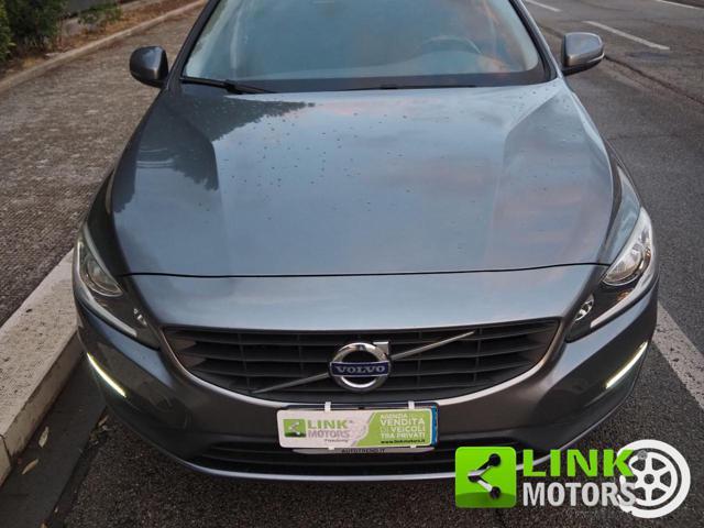 VOLVO V60 D2 Geartronic Kinetic