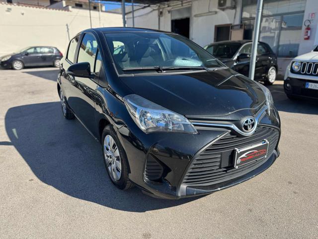 TOYOTA Yaris 1.0 5 porte Cool