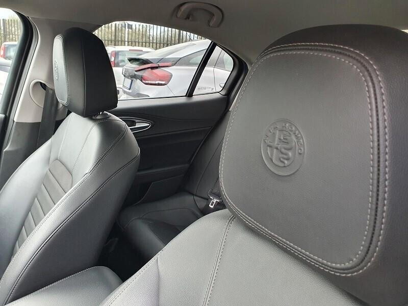 ALFA ROMEO Giulia 2.2 TD 190CV SUPER XENO PARK CAM