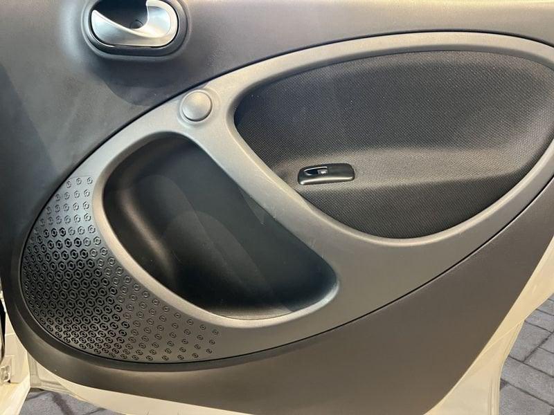 smart forfour forfour 70 1.0 twinamic Passion