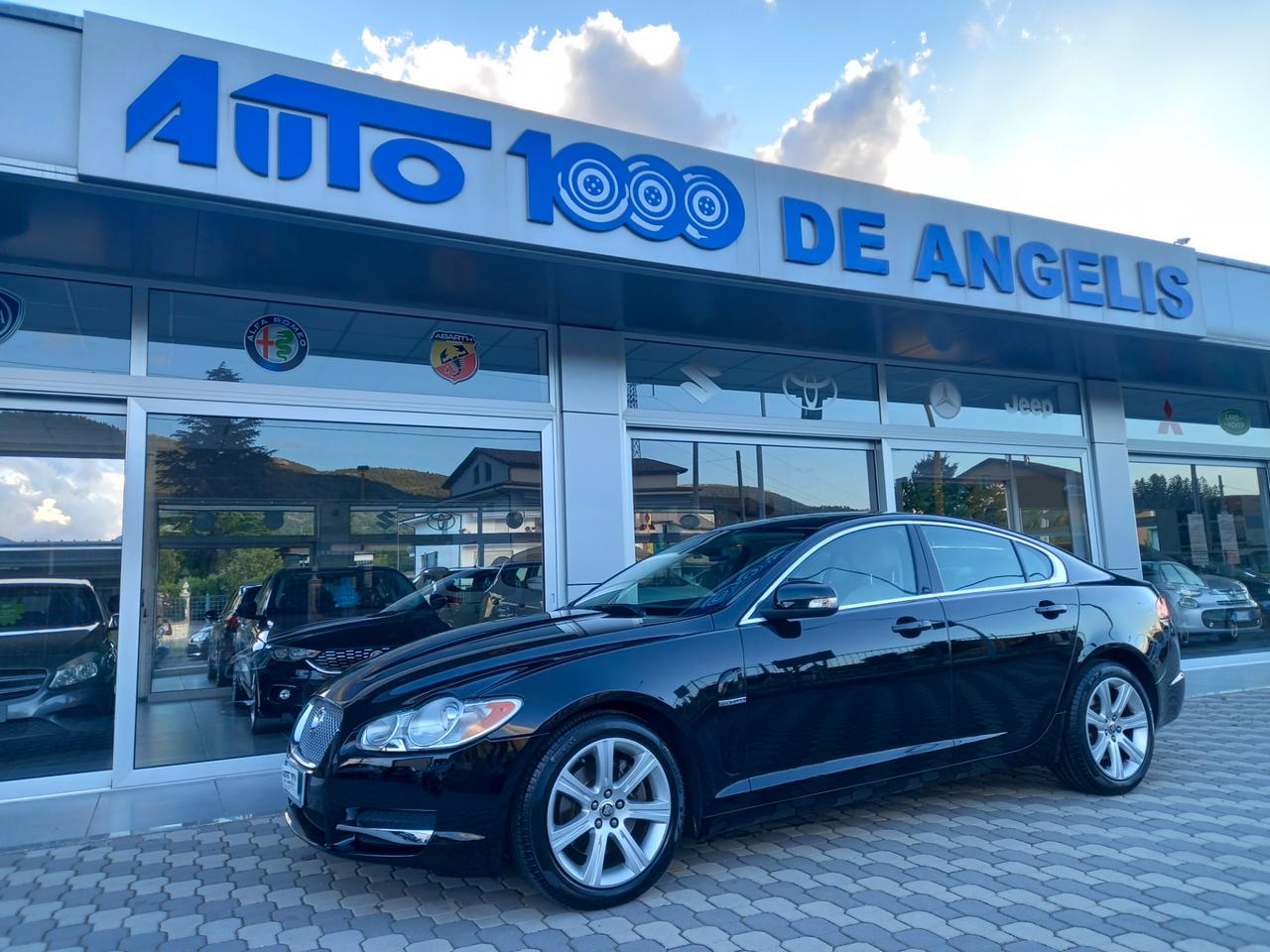 Jaguar XF 2.7D V6 207 CV PREMIUM LUXURY **UNIPROPRIETARIO**