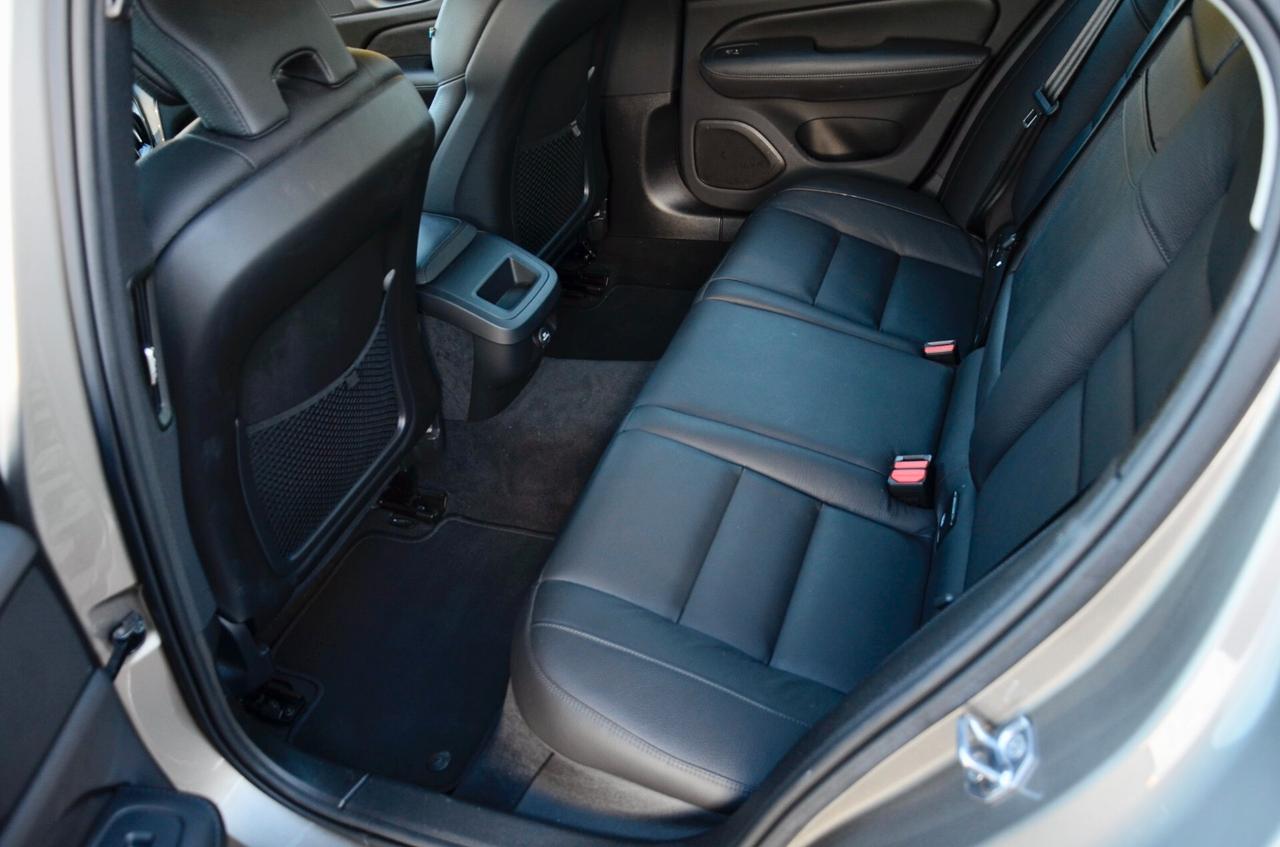 VOLVO S60 2.0 t4 INSCRIPTION 190cv GEARTRONIC, UNICOPROPRIETARIO, UFF ITALIANA, SERVICE VOLVO, FULL LED, RETROCAMERA, PERMUTE