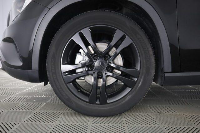 MERCEDES-BENZ CLA sse GLA GLA 180 Business Extra