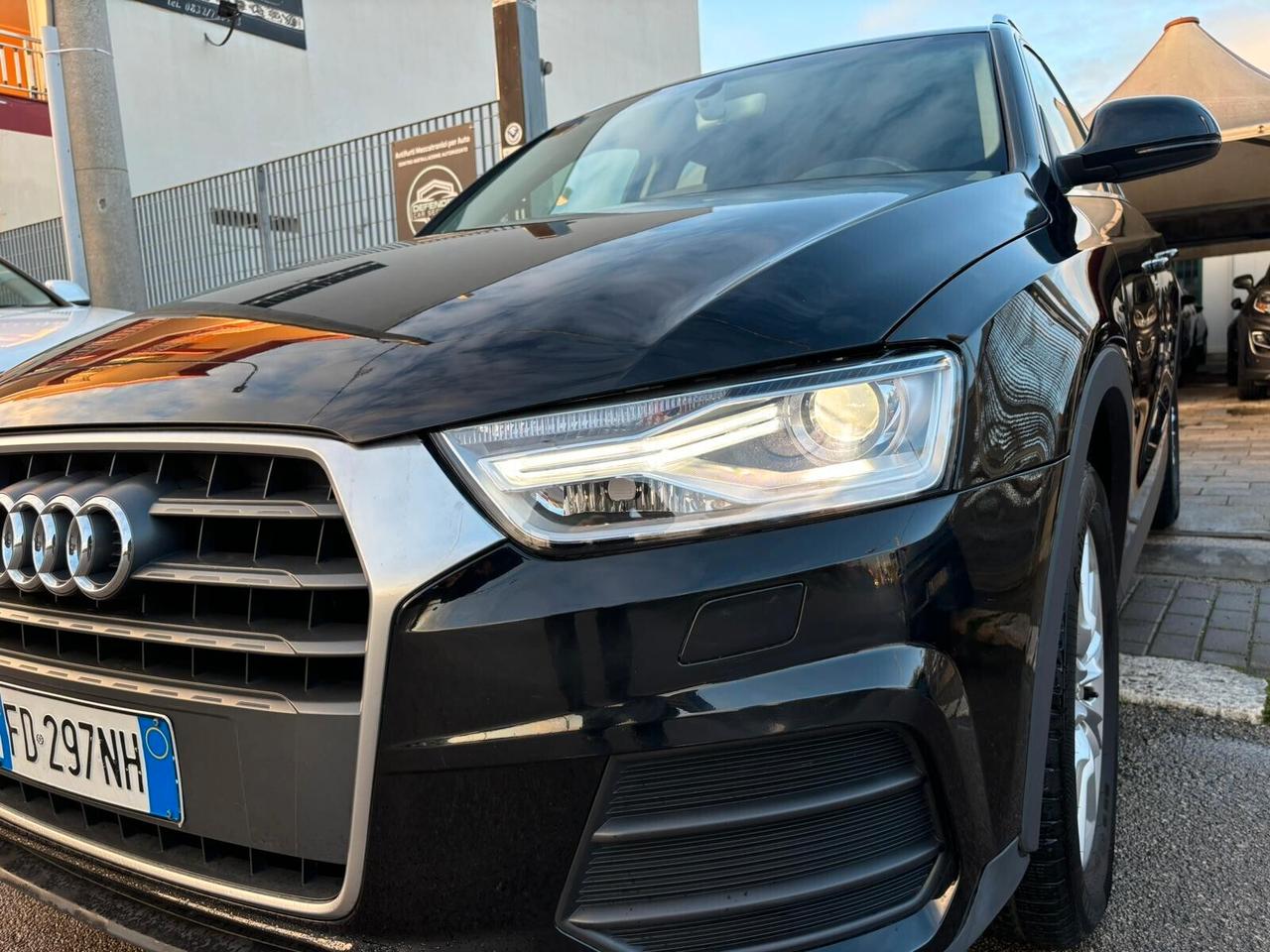 Audi Q3 2.0 TDI 120cv NEOPATENTATI - 2016