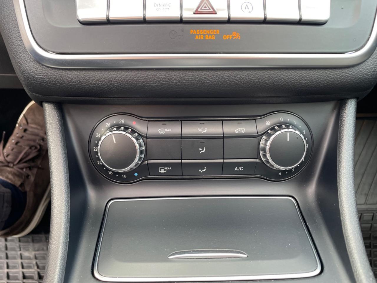Mercedes-benz CLA 200 CLA 200 d Automatic Premium