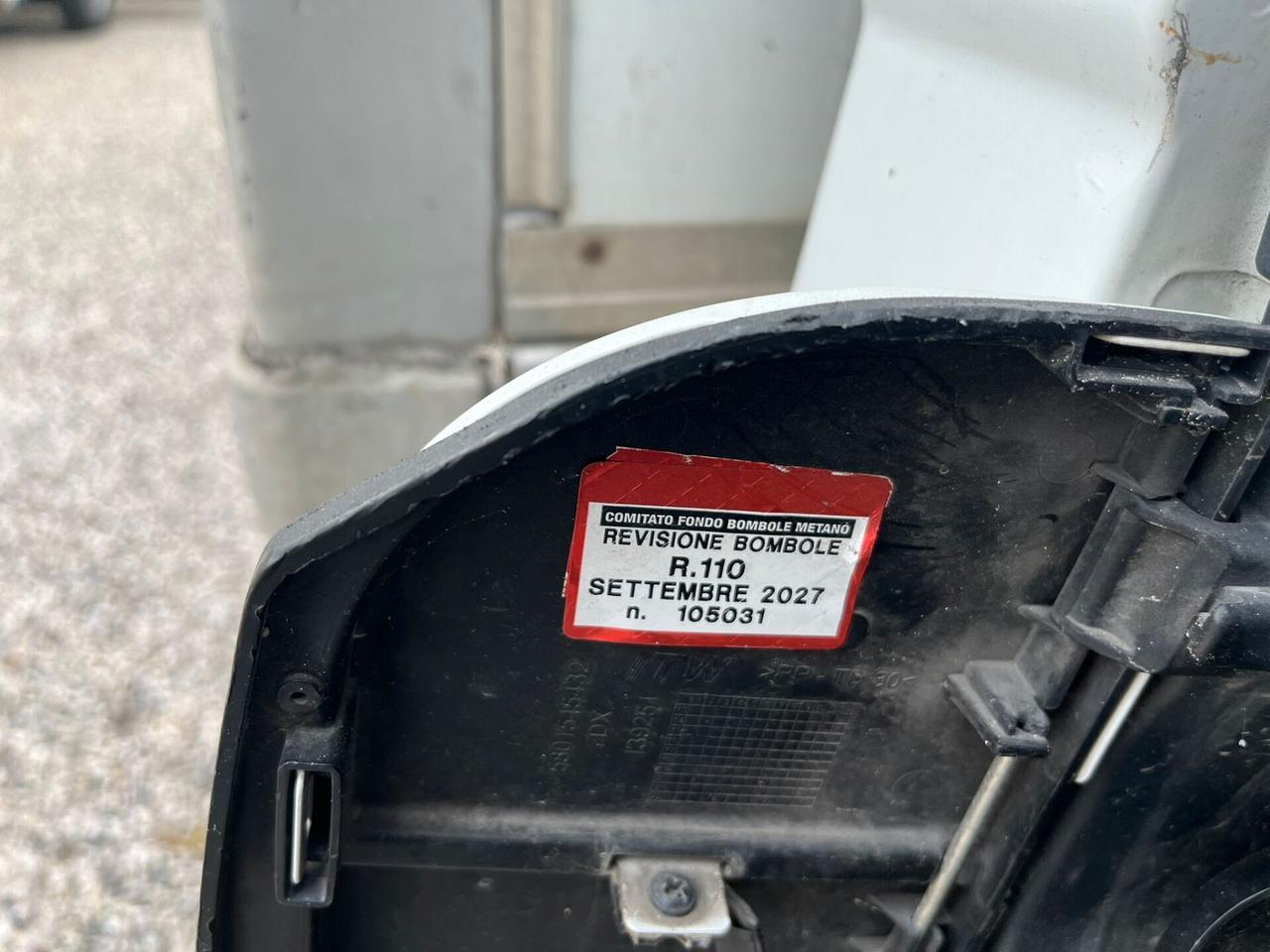 Iveco Daily 3.0 CNG - METANO 35S14 L4 Cassonato