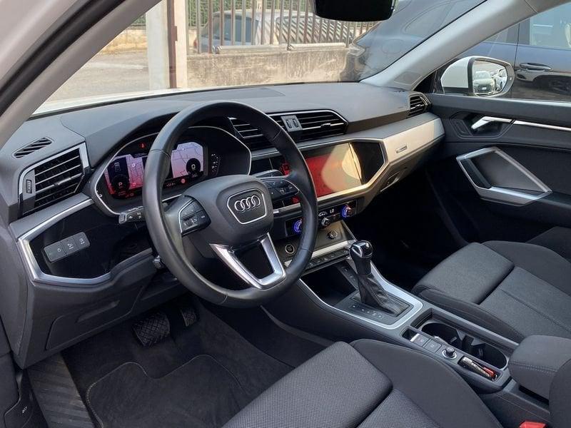 Audi Q3 Q3 Business 1.4 TFSI Plug-in hybrid 150CV S-Tronic 45