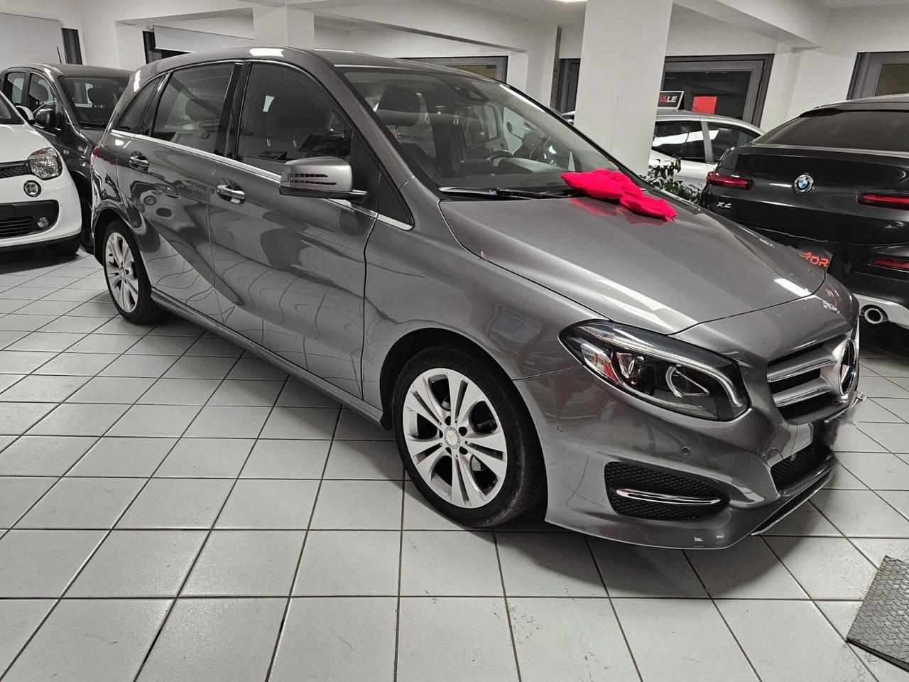 Mercedes-benz B 180 B 180 d Premium