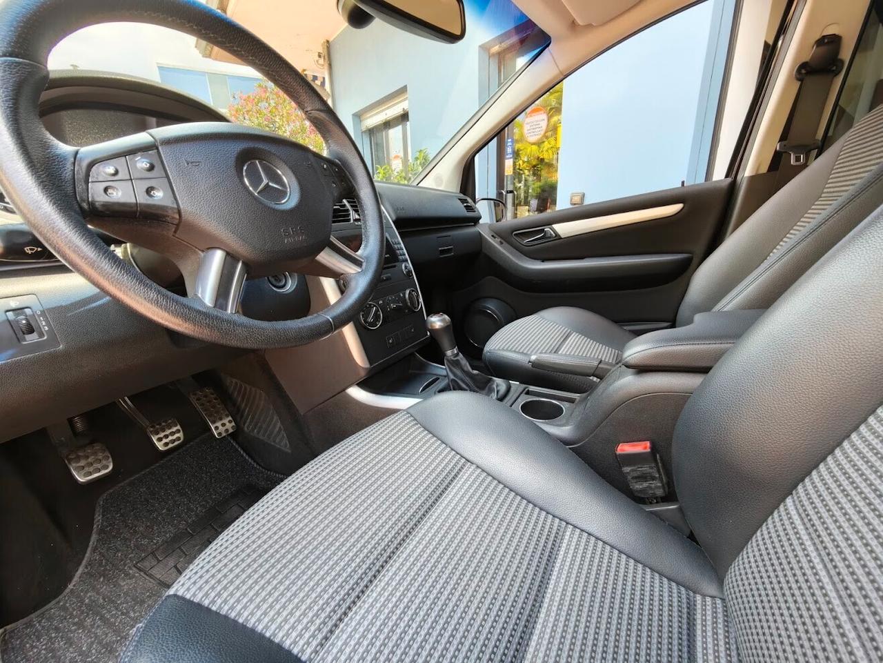 Mercedes-benz B 180 CDI Sport SOLO 93MILA KM!!!!!!!