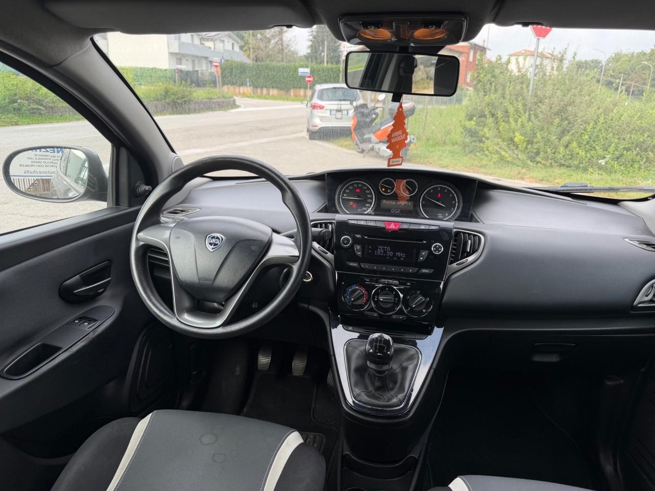 Lancia Ypsilon 1.2 69 CV 5 porte Elle