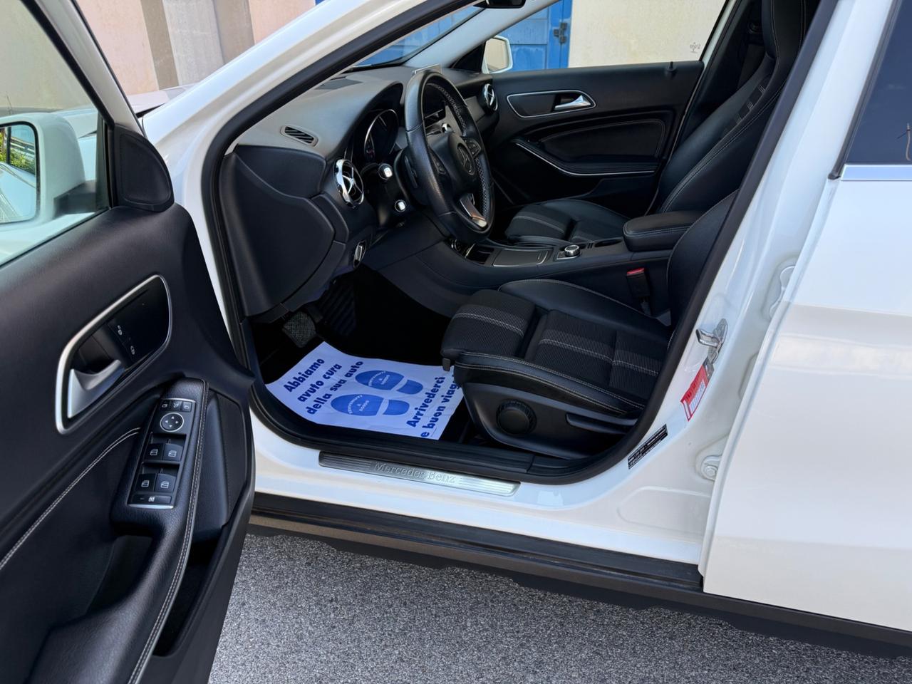 Mercedes-benz GLA 180 D Automatica 2018