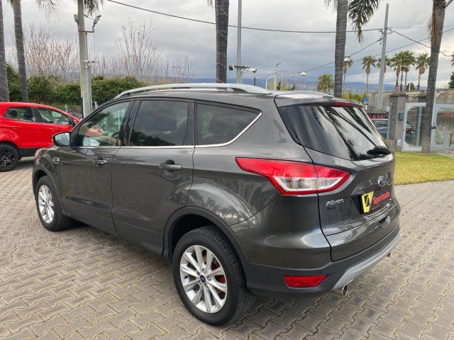 FORD Kuga 2.0 TDCI 150 CV 4WD Powershift Titanium