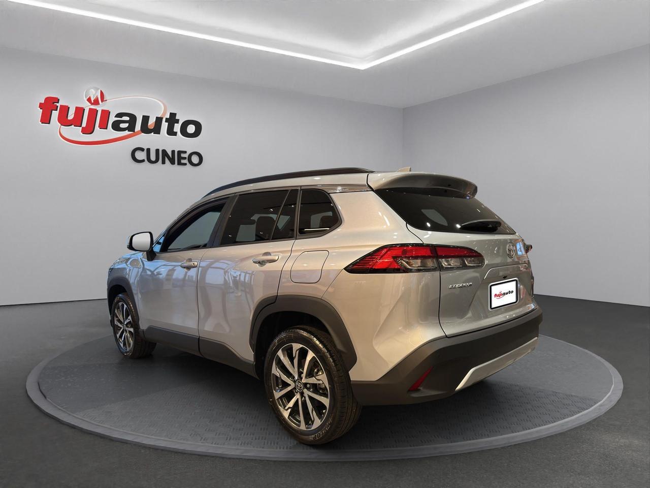 Toyota Corolla Cross 2.0h Trend fwd 197cv e-cvt