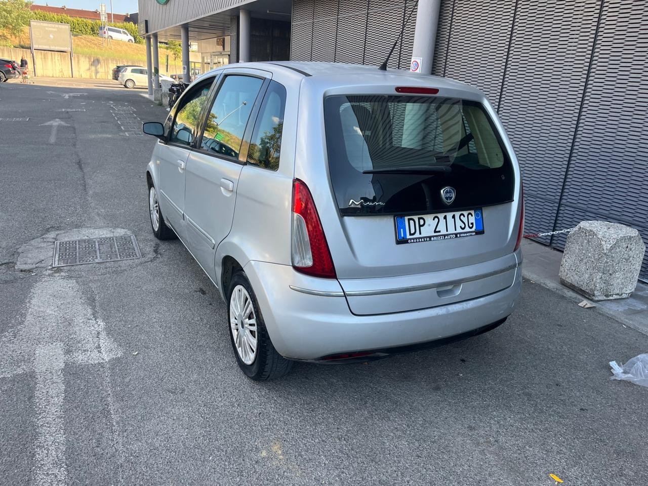 Lancia MUSA 1.4 Argento 2008 94.000 KM