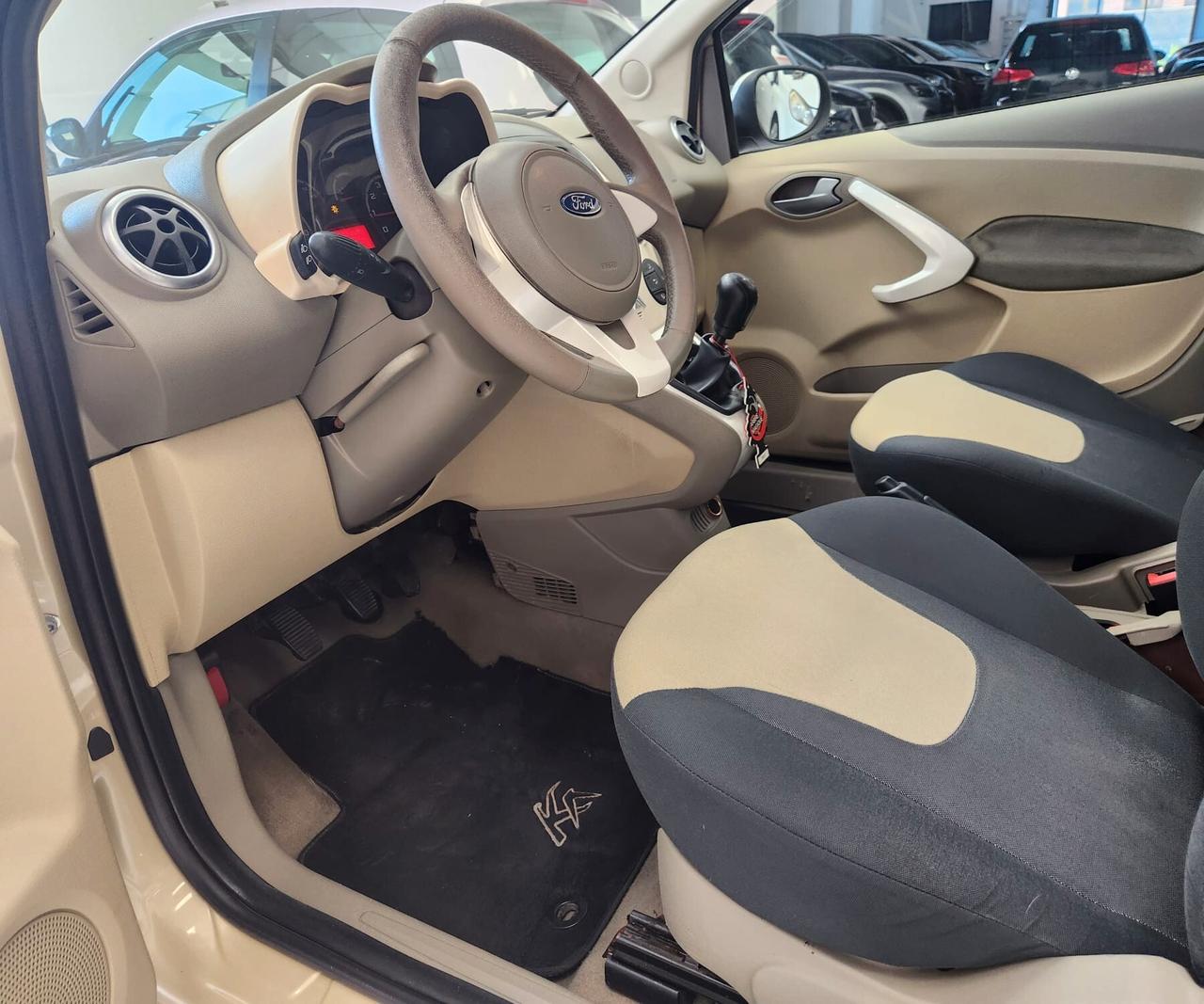 Ford Ka 1.3 TDCi 75CV Titanium cDPF
