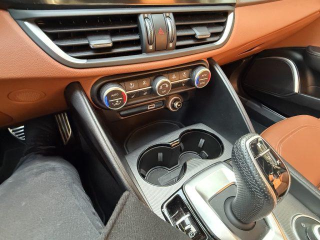ALFA ROMEO Giulia 2.2 Turbodiesel 210 CV AT8 AWD Q4 Veloce