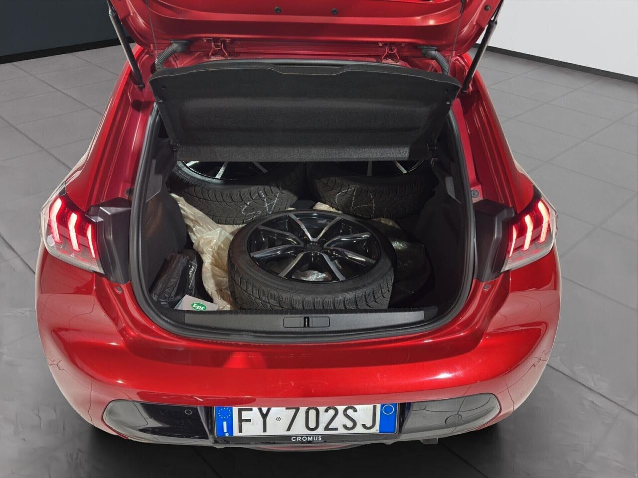 Peugeot 208 PureTech 100 Stop&Start 5p Allure