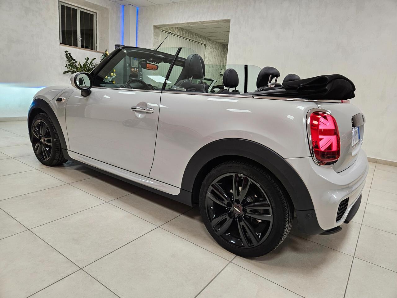 Mini Mini 1.5 Cooper D Hype Cabrio