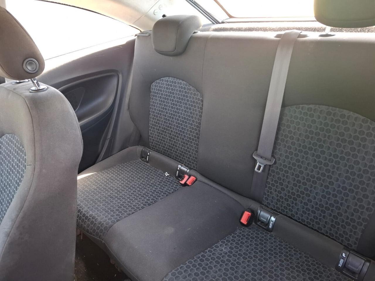OPEL CORSA E 2017 GPL SINISTRATA