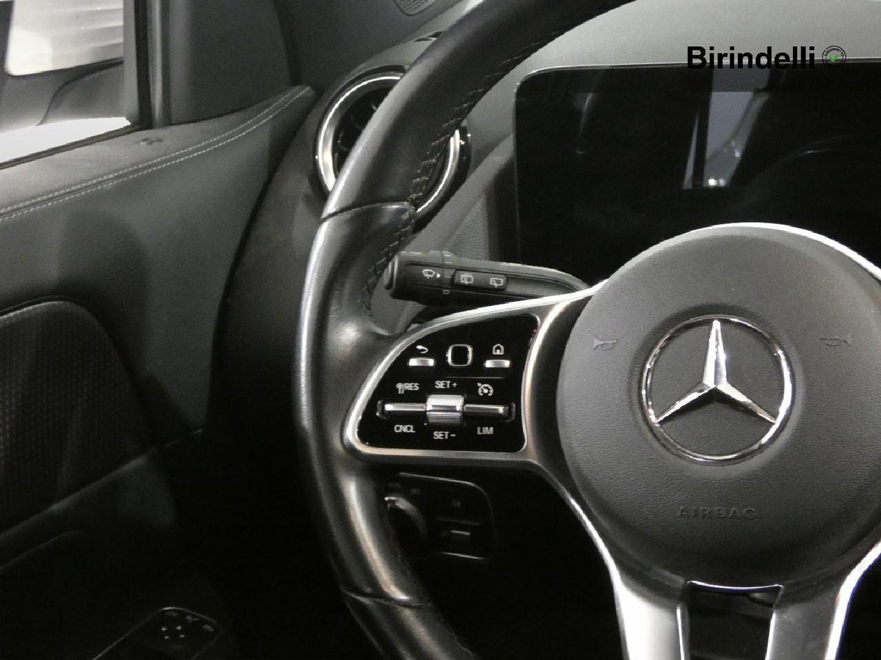Mercedes-Benz GLA (H247) - GLA 200 d Automatic 4Matic Sport Plus