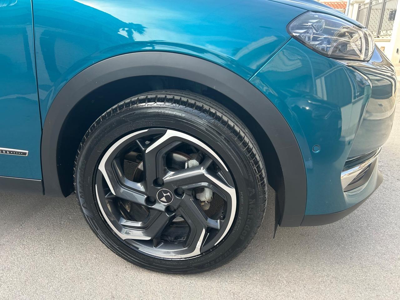 Ds DS3 3 Crossback BlueHDi 100 OPERA