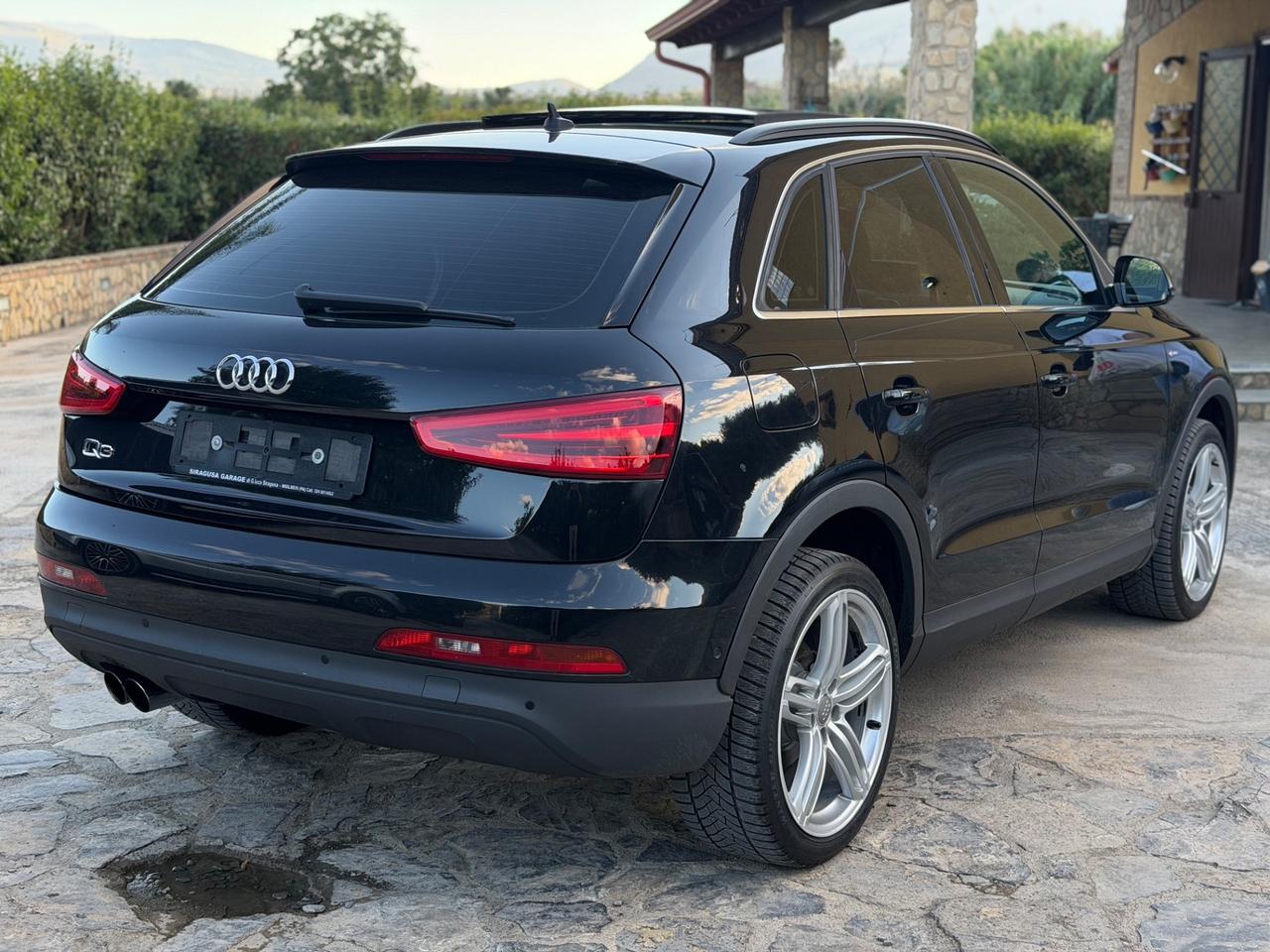Audi Q3 2.0 TDI 177 CV quattro S tronic TETTO