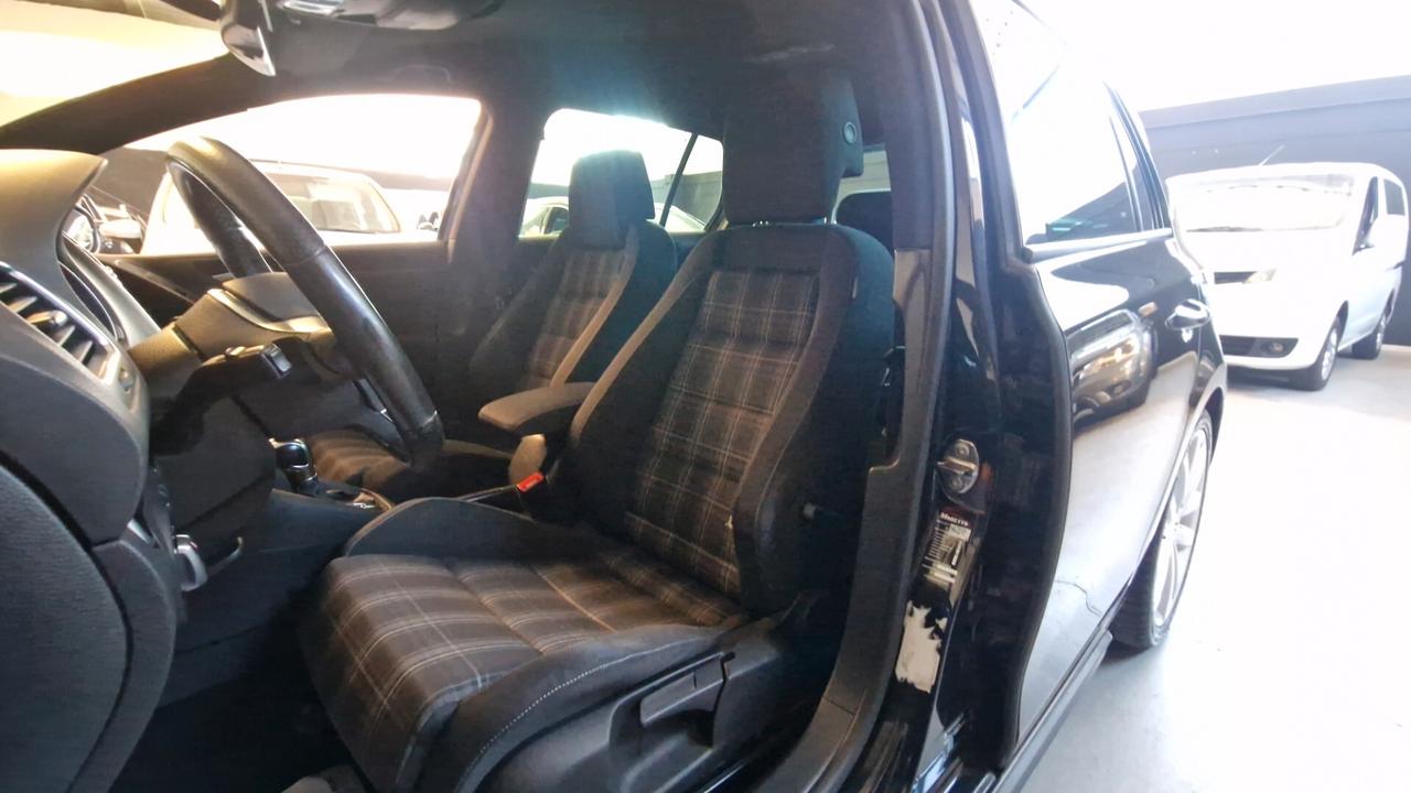 Volkswagen Golf 2.0 TDI 170CV DPF DSG 5p. GTD