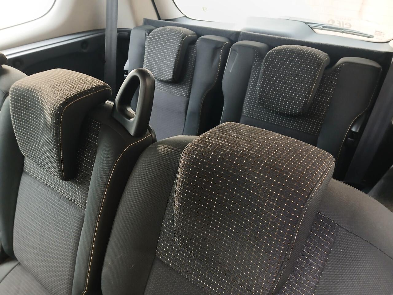 Scenic 1.5 dCi 110CV 7 POSTI