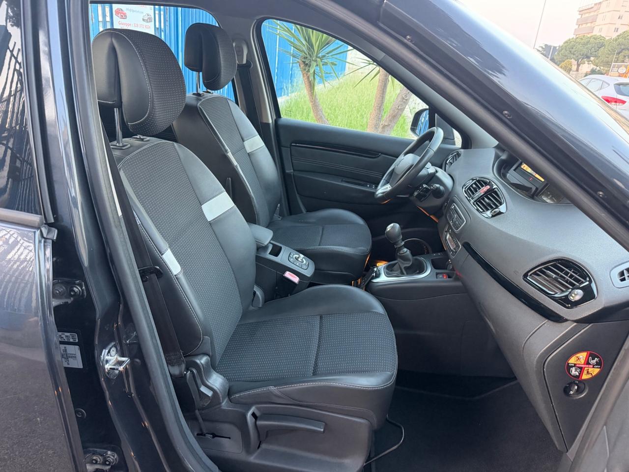 Renault Scenic 1.5 dCi 110 cv 2011 Navig retroc