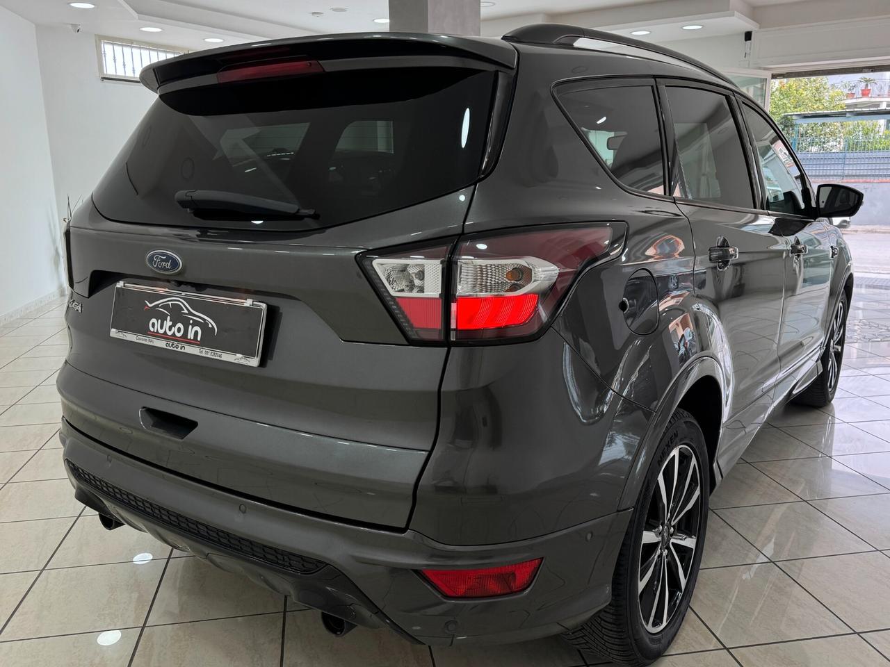 Ford Kuga 1.5 TDCI 120 CV ST-Line
