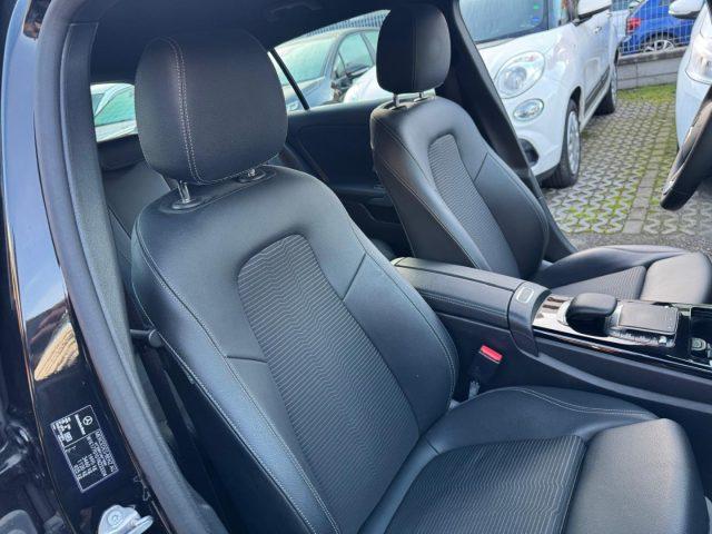 MERCEDES-BENZ A 180 D AUTOMATICA SPORT