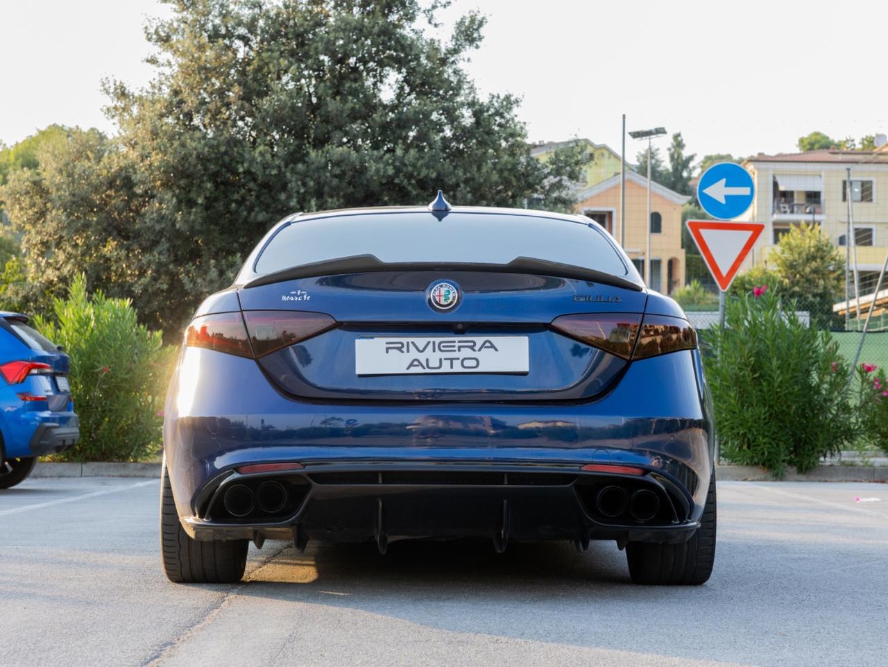 Alfa Romeo Giulia 2.2 Turbodiesel 180 CV AT8 Business Sport Launch Ed.