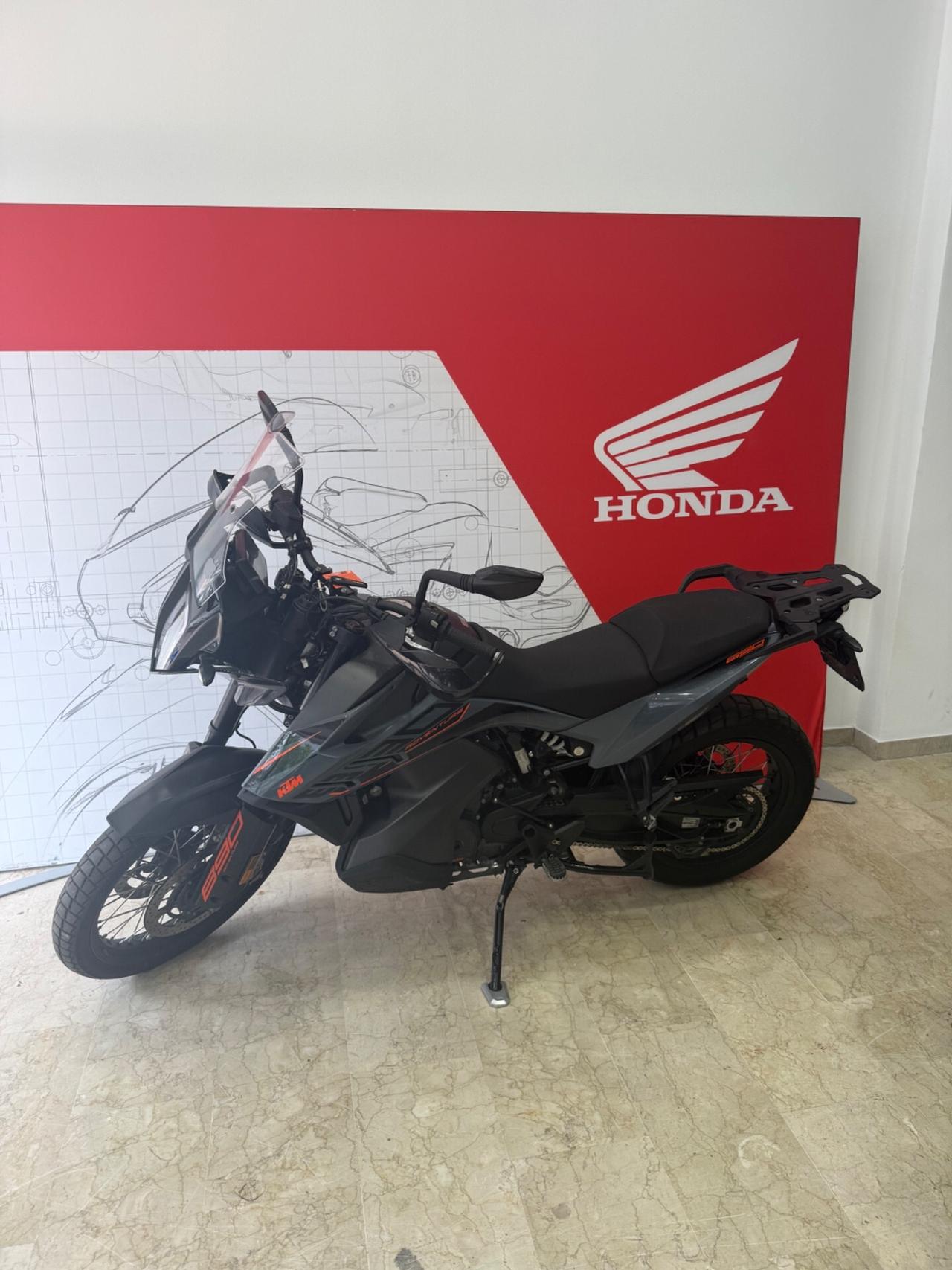 Ktm 890 Adventure