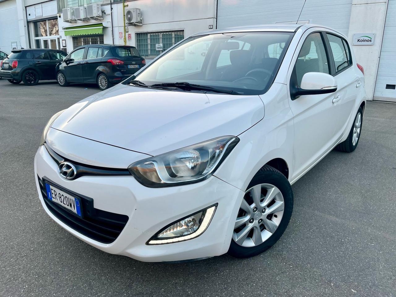 Hyundai i20 1.2benzina 2013 150.000km per neopatentati