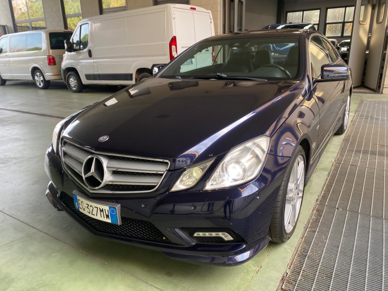 Mercedes-benz E 220 E 220 CDI Coupé BlueEFFICIENCY