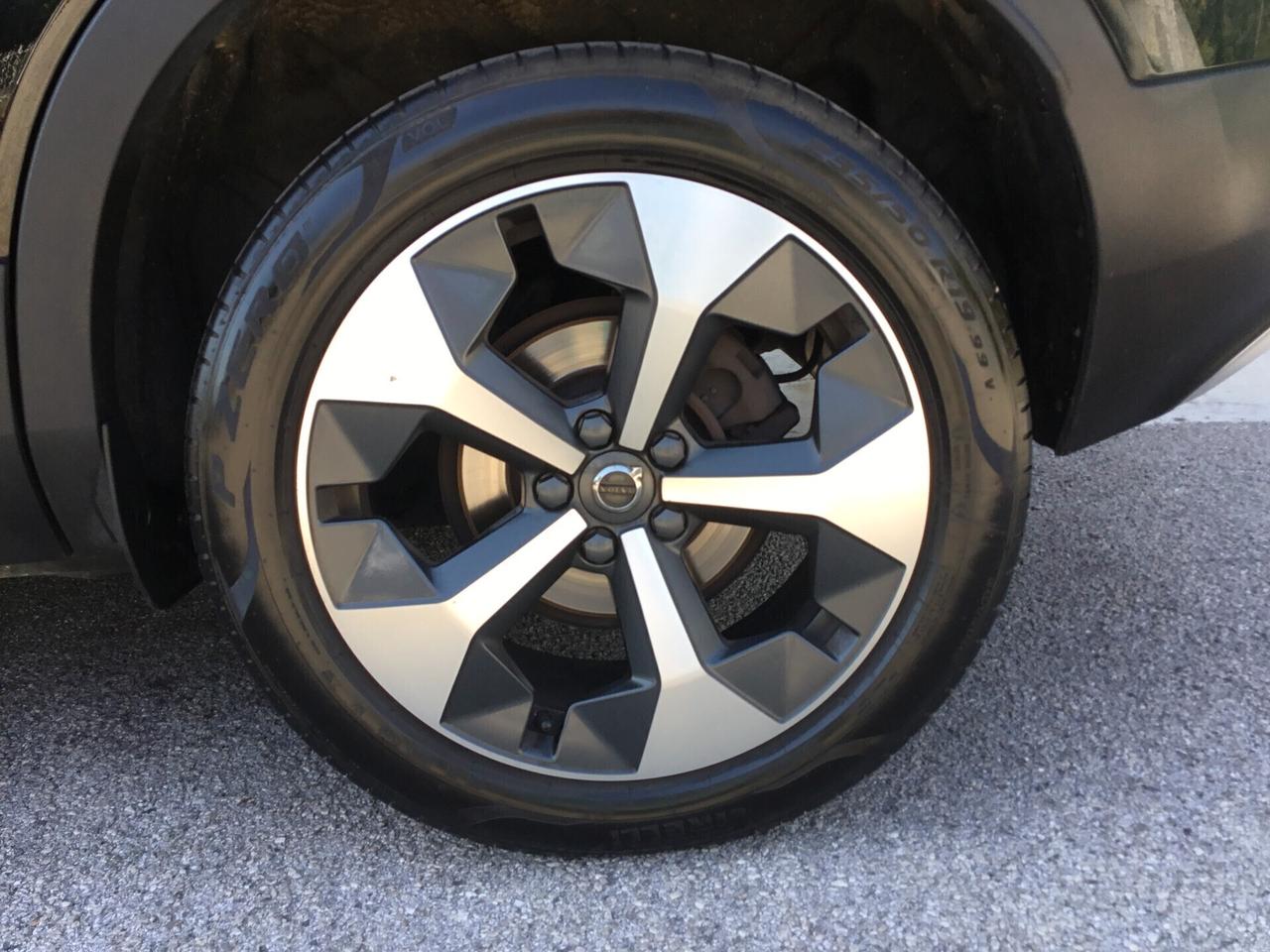 Volvo XC40 T2 Core CAMBIO AUTOMATICO
