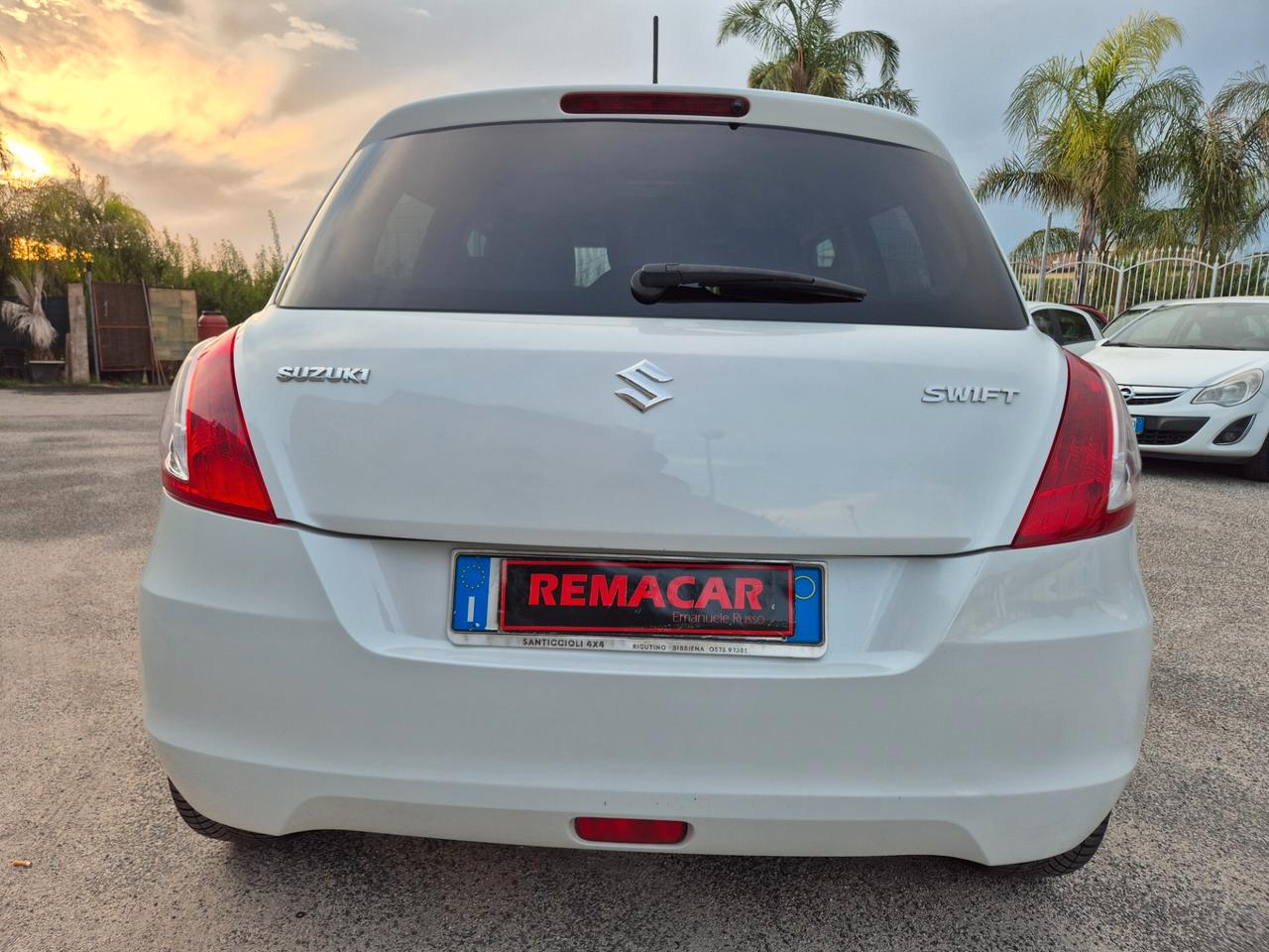 Suzuki SWIFT 1.3 DDiS 5 porte RESTAYLING NUOVA FULL 2012