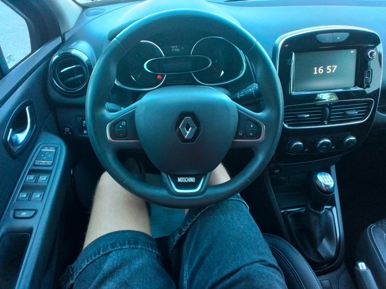 Renault Clio Moschino 0.9 GPL 90cv