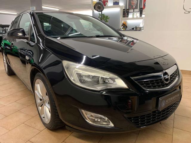 Opel Astra Astra 5p 1.7 cdti Cosmo 110cv