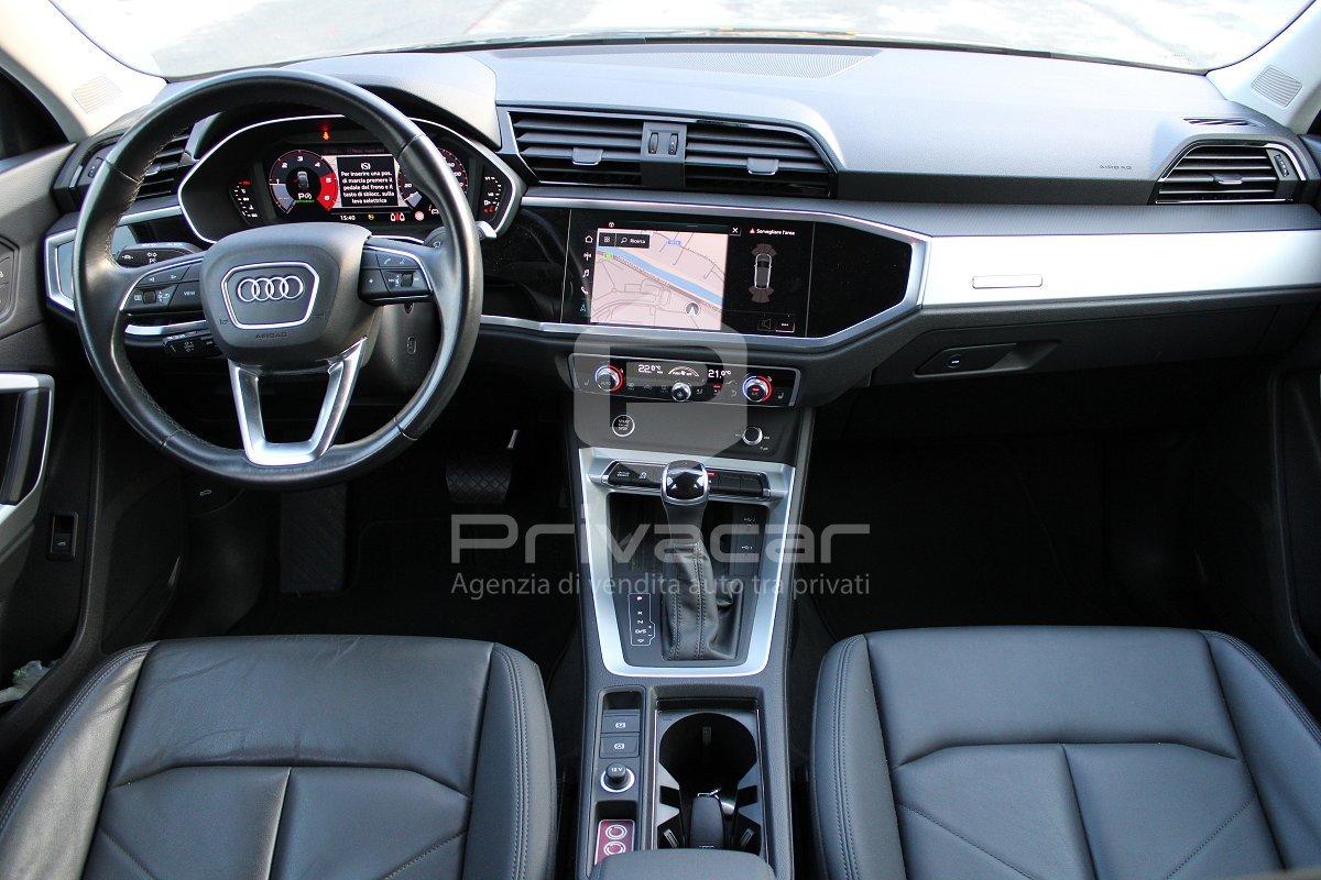 AUDI Q3 SPB 35 TDI S tronic Business Plus